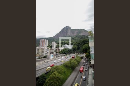 Apartamento para alugar com 174m², 2 quartos e 2 vagas Apartamento para alugar com 174m², 2 quartos e 2 vagasVista da Varanda da Suite 1