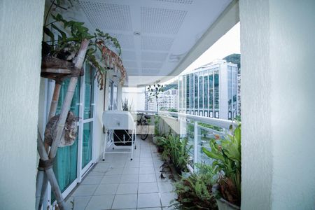 Apartamento para alugar com 174m², 2 quartos e 2 vagas Apartamento para alugar com 174m², 2 quartos e 2 vagasVaranda da Sala