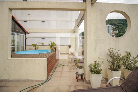 Apartamento para alugar com 174m², 2 quartos e 2 vagas Apartamento para alugar com 174m², 2 quartos e 2 vagasCobertura