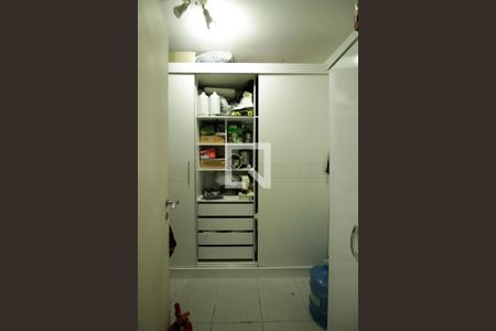 Apartamento para alugar com 174m², 2 quartos e 2 vagas Apartamento para alugar com 174m², 2 quartos e 2 vagasQuarto de Serviço