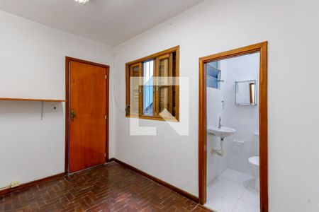 Suíte de casa para alugar com 3 quartos, 73m² em Vila Nilo, São Paulo