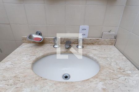 Casa para alugar com 73m², 3 quartos e 1 vagaBanheiro