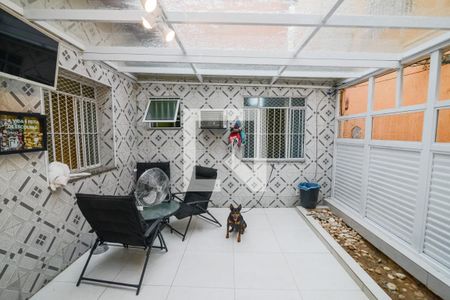 Casa para alugar com 80m², 2 quartos e sem vagaÁrea Externa