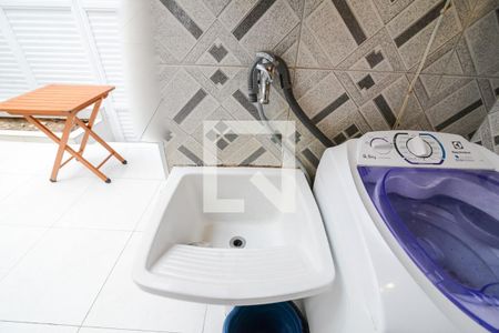 Casa para alugar com 80m², 2 quartos e sem vagaÁrea de Serviço