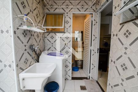 Casa para alugar com 80m², 2 quartos e sem vagaÁrea de Serviço