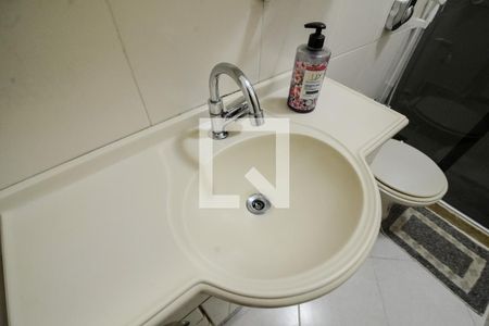 Casa para alugar com 80m², 2 quartos e sem vagaBanheiro