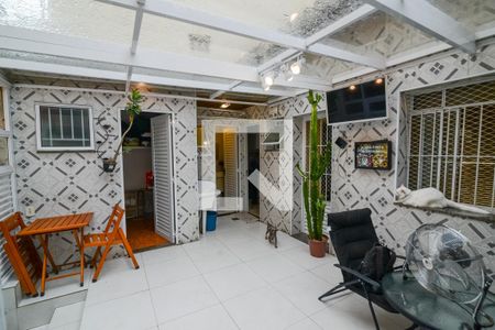 Casa para alugar com 80m², 2 quartos e sem vagaÁrea Externa