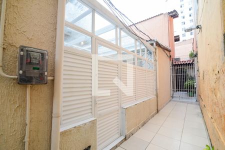 Casa para alugar com 80m², 2 quartos e sem vagaFachada