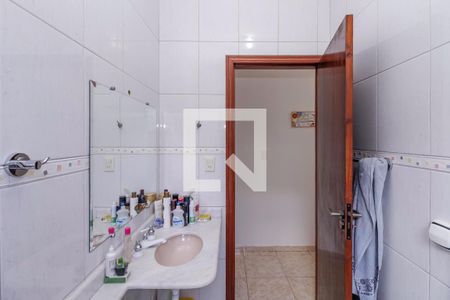 Casa para alugar com 150m², 3 quartos e 2 vagasBanheiro 3
