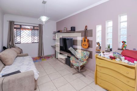 Sala de casa para alugar com 3 quartos, 150m² em Vila Alpina, São Paulo