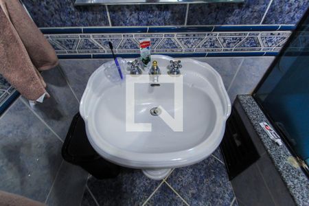 Casa à venda com 383m², 5 quartos e 8 vagasBanheiro