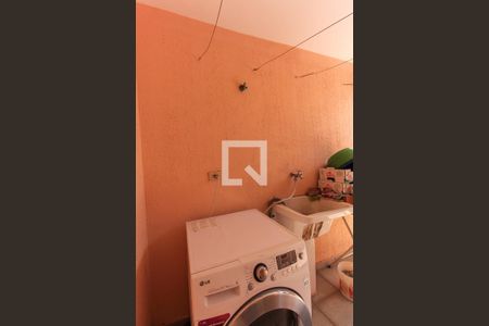 Casa à venda com 383m², 5 quartos e 8 vagasÁrea de Serviço