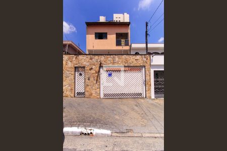 Casa à venda com 383m², 5 quartos e 8 vagasFachada