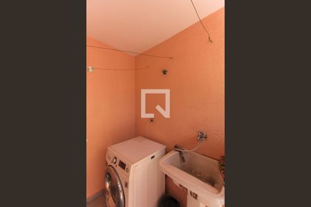 Casa à venda com 383m², 5 quartos e 8 vagasÁrea de Serviço