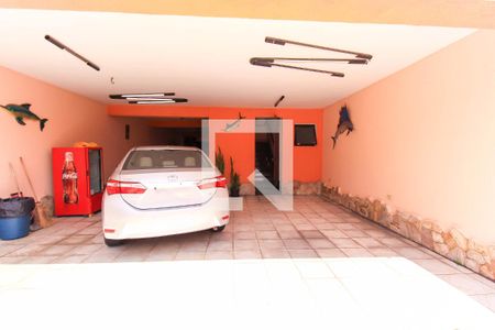 Casa à venda com 383m², 5 quartos e 8 vagasGaragem