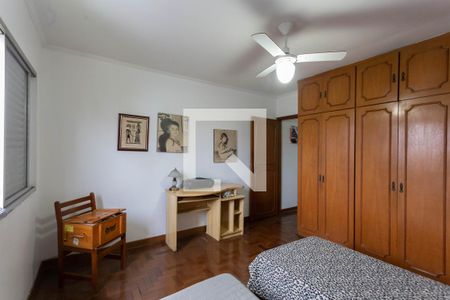 Casa à venda com 220m², 3 quartos e 3 vagasQuarto 2