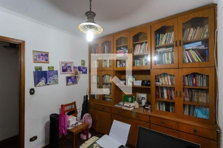 Casa à venda com 220m², 3 quartos e 3 vagasEscritorio