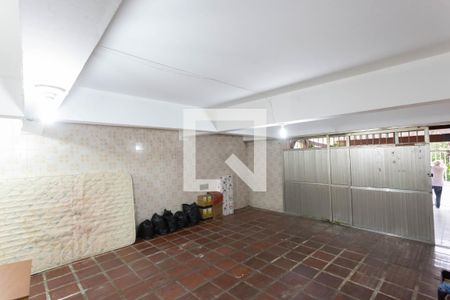 Casa à venda com 220m², 3 quartos e 3 vagasGaragem