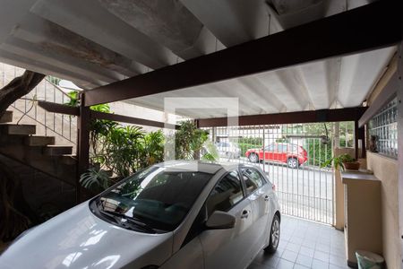Casa à venda com 220m², 3 quartos e 3 vagasGaragem