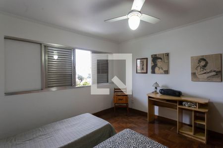 Casa à venda com 220m², 3 quartos e 3 vagasQuarto 2
