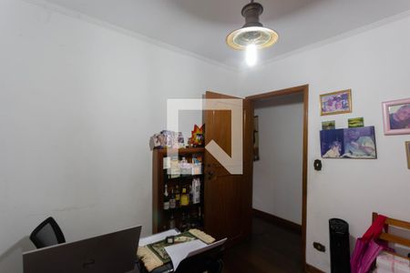 Casa à venda com 220m², 3 quartos e 3 vagasEscritorio