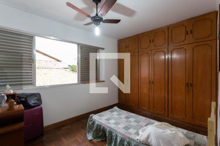 Casa à venda com 220m², 3 quartos e 3 vagasQuarto 1