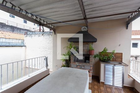 Casa à venda com 220m², 3 quartos e 3 vagasChurrasqueira