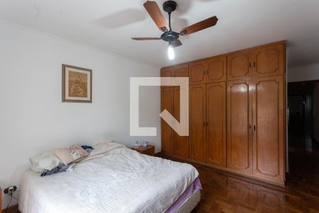 Casa à venda com 220m², 3 quartos e 3 vagasSuite