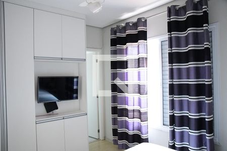 Casa de condomínio para alugar com 138m², 3 quartos e 2 vagasSuíte