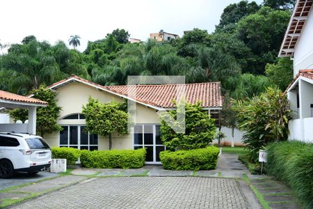 Casa de condomínio para alugar com 138m², 3 quartos e 2 vagasÁrea comum - Salão de festas
