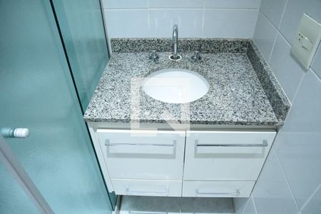 Casa de condomínio para alugar com 138m², 3 quartos e 2 vagasBanheiro