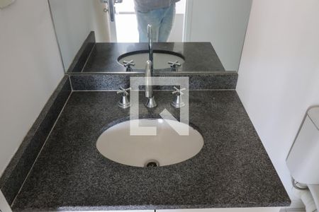 Banheiro de apartamento para alugar com 1 quarto, 35m² em Tatuapé, São Paulo