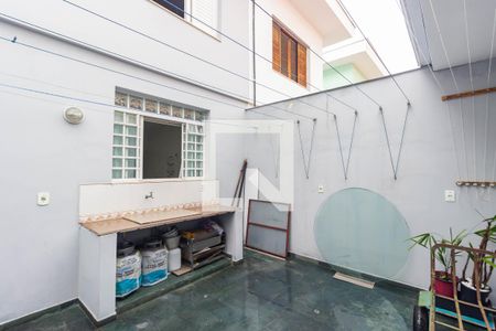 Casa à venda com 154m², 3 quartos e 2 vagasÁrea de Serviço