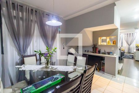 Casa à venda com 154m², 3 quartos e 2 vagasSala de Jantar