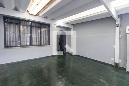 Casa à venda com 154m², 3 quartos e 2 vagasGaragem