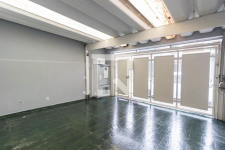 Casa à venda com 154m², 3 quartos e 2 vagasGaragem