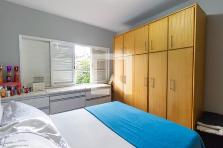 Casa à venda com 154m², 3 quartos e 2 vagasSuíte