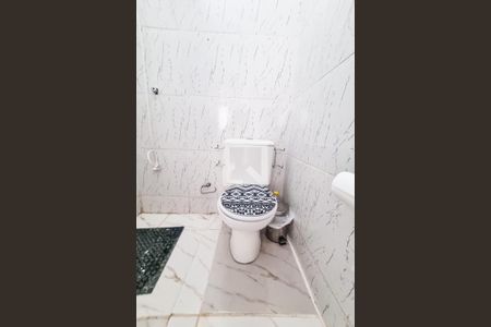 Casa para alugar com 90m², 2 quartos e sem vagaBanheiro