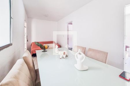 Sala de Jantar de casa para alugar com 2 quartos, 90m² em São Tomaz, Belo Horizonte