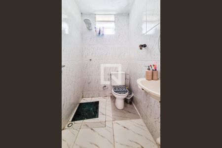 Casa para alugar com 90m², 2 quartos e sem vagaBanheiro