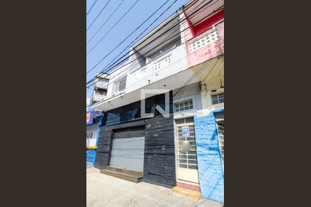 Apartamento à venda com 100m², 3 quartos e sem vaga Apartamento à venda com 100m², 3 quartos e sem vagaFachada