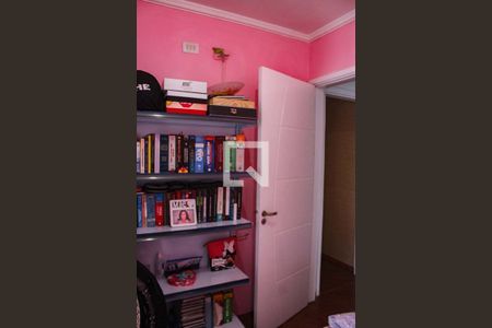 Casa à venda com 120m², 3 quartos e 7 vagasQuarto 2