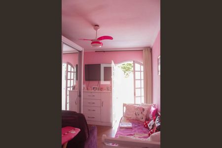 Casa à venda com 120m², 3 quartos e 7 vagasQuarto 3