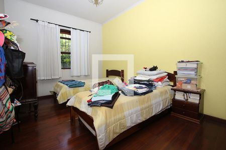 Casa à venda com 300m², 5 quartos e 3 vagasQuarto 1