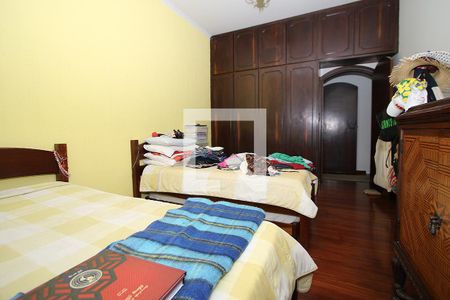 Casa à venda com 300m², 5 quartos e 3 vagasQuarto 1