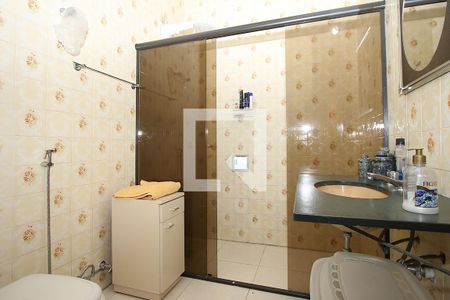 Casa à venda com 300m², 5 quartos e 3 vagasBanheiro Corredor