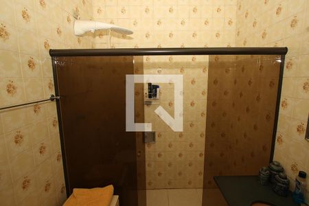 Casa à venda com 300m², 5 quartos e 3 vagasBanheiro Corredor