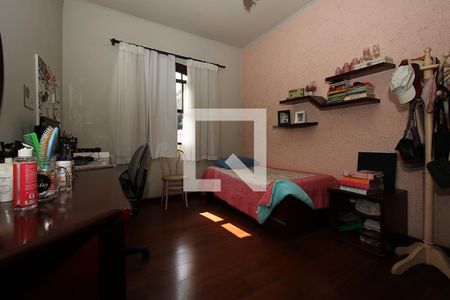Casa à venda com 300m², 5 quartos e 3 vagasQuarto Suíte 1