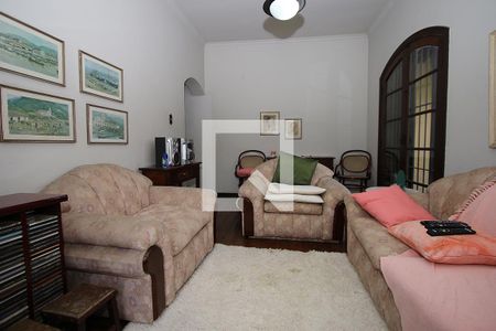 Casa à venda com 300m², 5 quartos e 3 vagasSala de TV