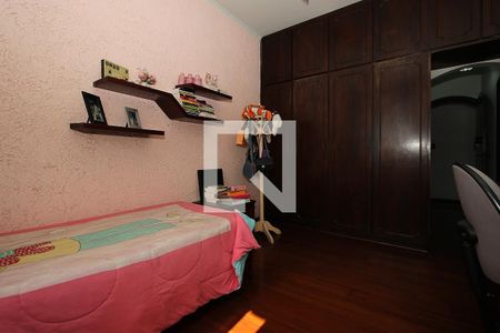 Casa à venda com 300m², 5 quartos e 3 vagasQuarto Suíte 1